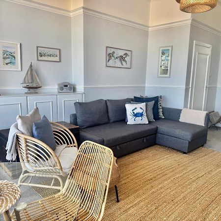 Apartamento A View Of The Bay- Panoramic Sea Views- Sleeps 4 Westgate-on-Sea Exterior foto