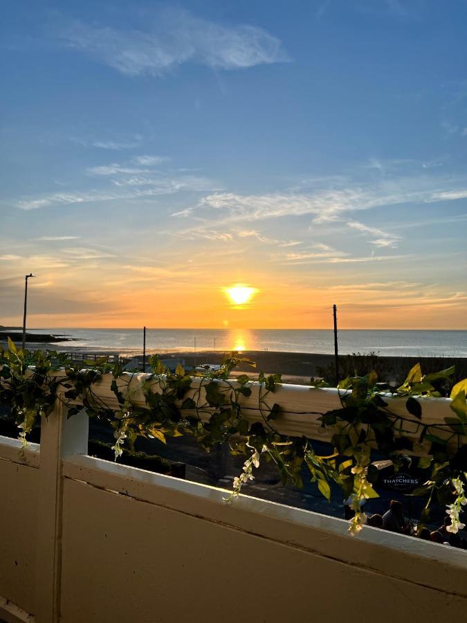 Apartamento A View Of The Bay- Panoramic Sea Views- Sleeps 4 Westgate-on-Sea Exterior foto
