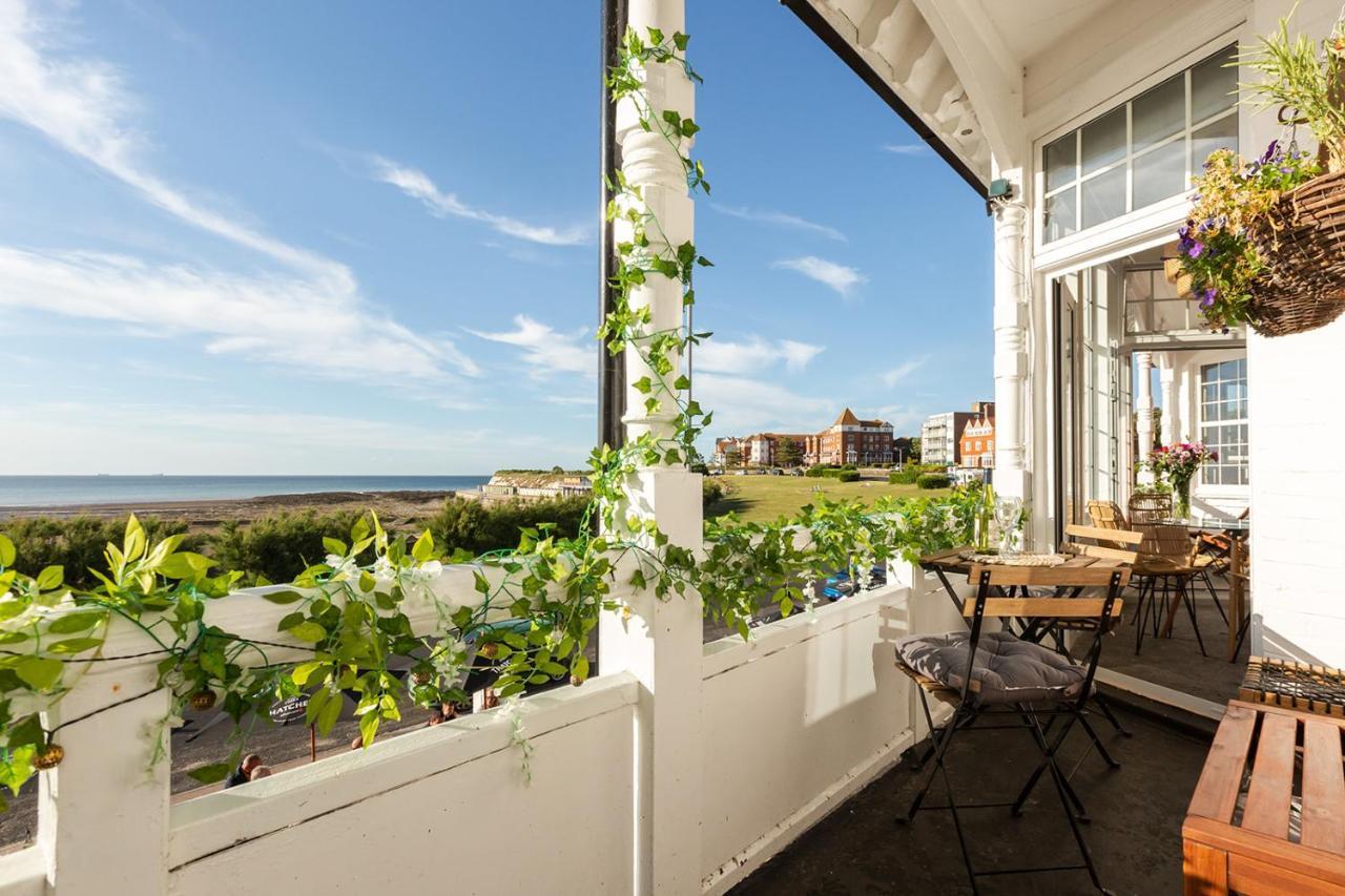 Apartamento A View Of The Bay- Panoramic Sea Views- Sleeps 4 Westgate-on-Sea Exterior foto